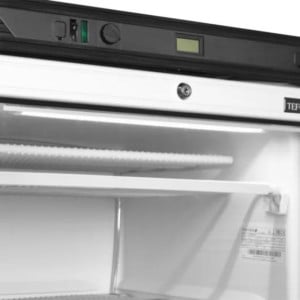 Armadio Refrigerato Negativo Vetrato - 270L TEFCOLD: Stoccaggio efficiente per professionisti della cucina