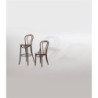Sedie Bistrot Legno Curvato Finitura Noce. Fascino e Comfort per il Tuo Ristorante.