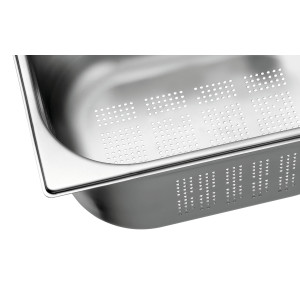 Perforated Gastronome Tray GN 1/2