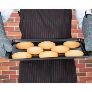 Non-Stick Medium Baking Tray - Vogue