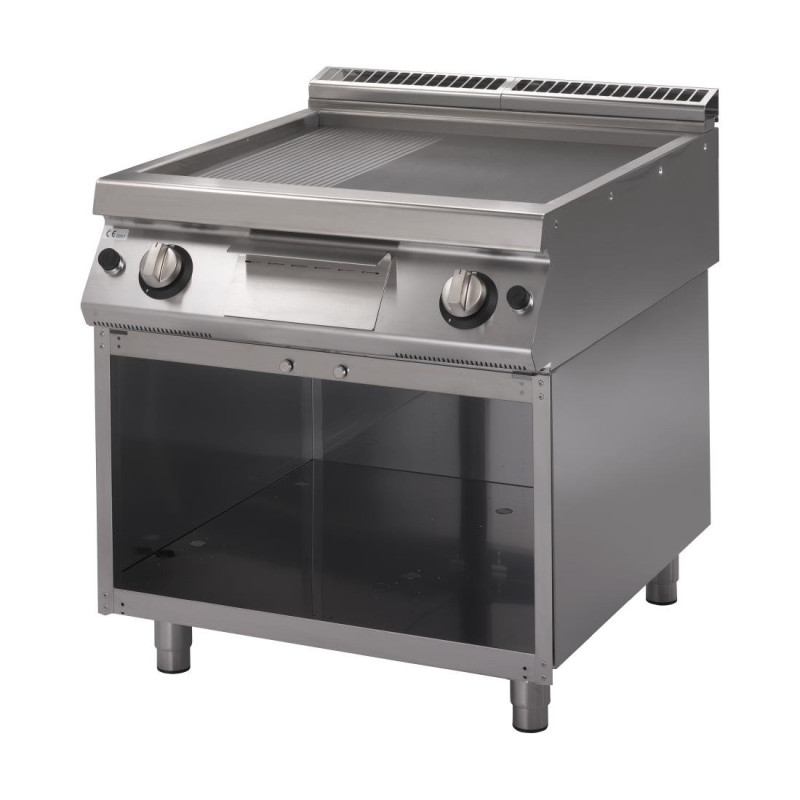 Piastra a gas 700 con piastra metà liscia metà rigata - Gastro M - Fourniresto Piastra a gas 700 con piastra metà liscia metà rigata - Gastro M - Fourniresto