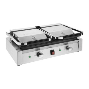 Double Smooth/Smooth Bistro Contact Grill 230V - Buffalo