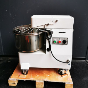 Impastatrice planetaria 20L Dynasteel professionale
