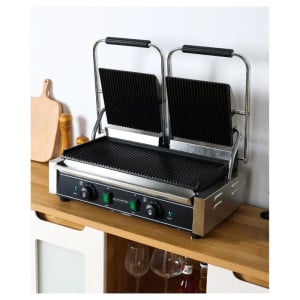 Grill a contatto doppio piastre scanalate