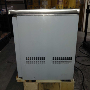 Tavolo Refrigerato Positivo Profondità 600 - 3 Porte - Dynasteel