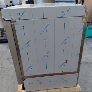 Lavastoviglie Professionale con Dosatore di Liquido di Risciacquo e Detergente e Pompa di Scarico - 50 x 50 cm - Dynasteel