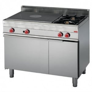 Piastra a Gas 650 e 2 Fuochi Vigorosi su Forno a Gas e Armadio Chiuso 650 - Gastro M