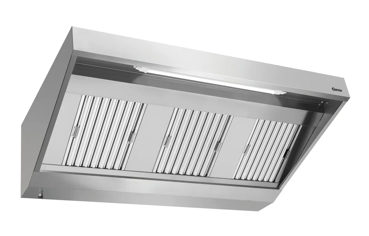 Cappa a Parete con Illuminazione - L 1700 x P 900 mm